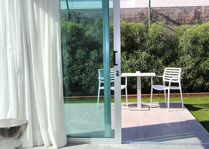 Seven & Wellness - Gay Men Only Hotel 4*