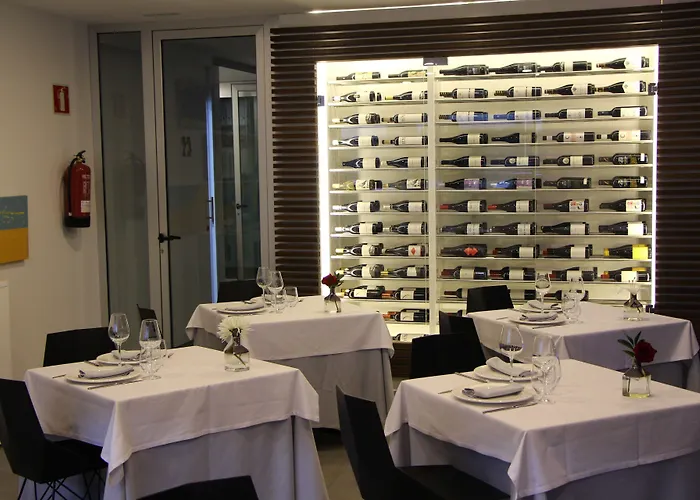 Seven & Wellness - Gay Men Only Hotel 4*