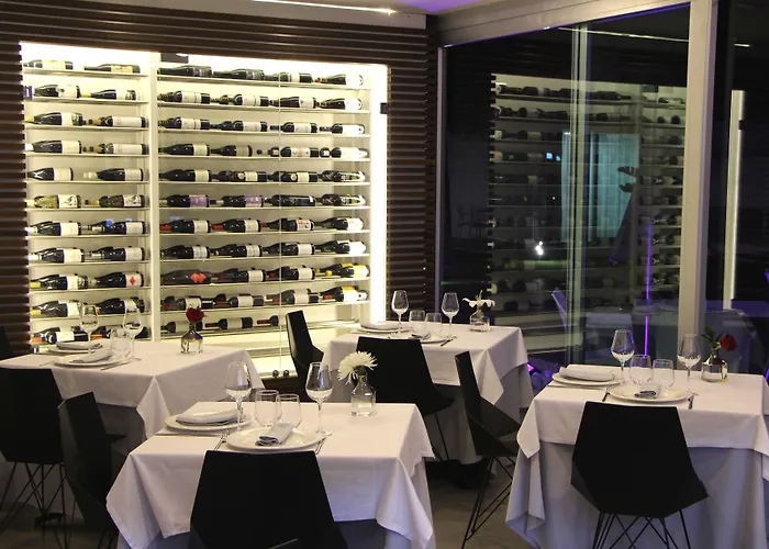 Hotel Seven & Wellness - Gay Men Only