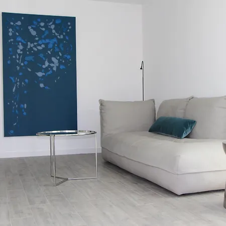 Seven & Wellness - Gay Men Only