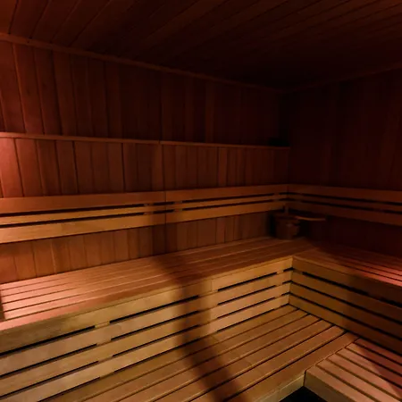 Seven & Wellness - Gay Men Only 4* 마스팔로마스